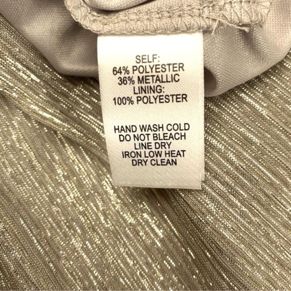 Lulu’s Stunning Silver Metallic Mini Dress - Size M - NWT - Picture 10 of 11